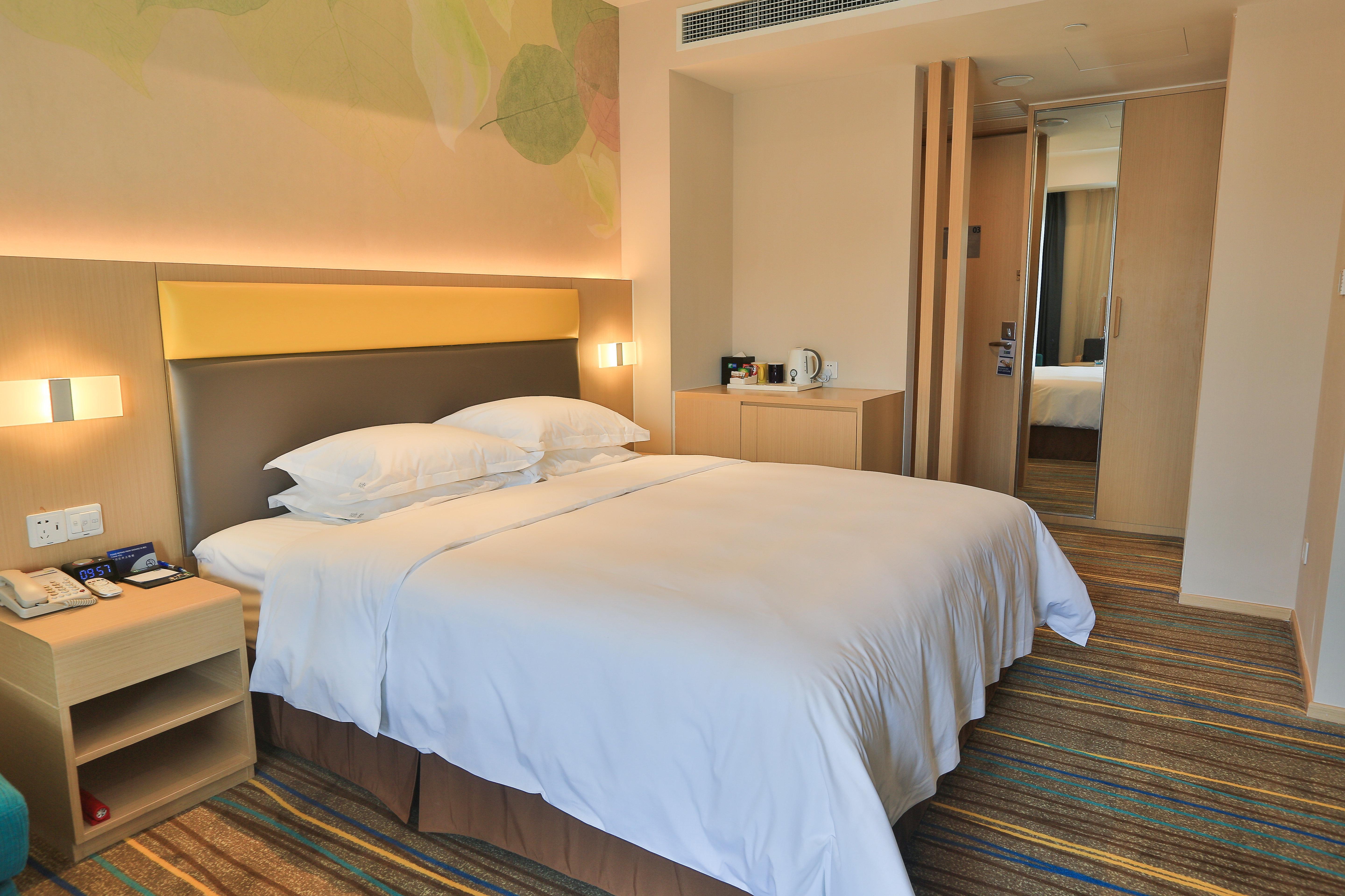 Holiday Inn Express Emei Mountain By Ihg Emeishan Εξωτερικό φωτογραφία