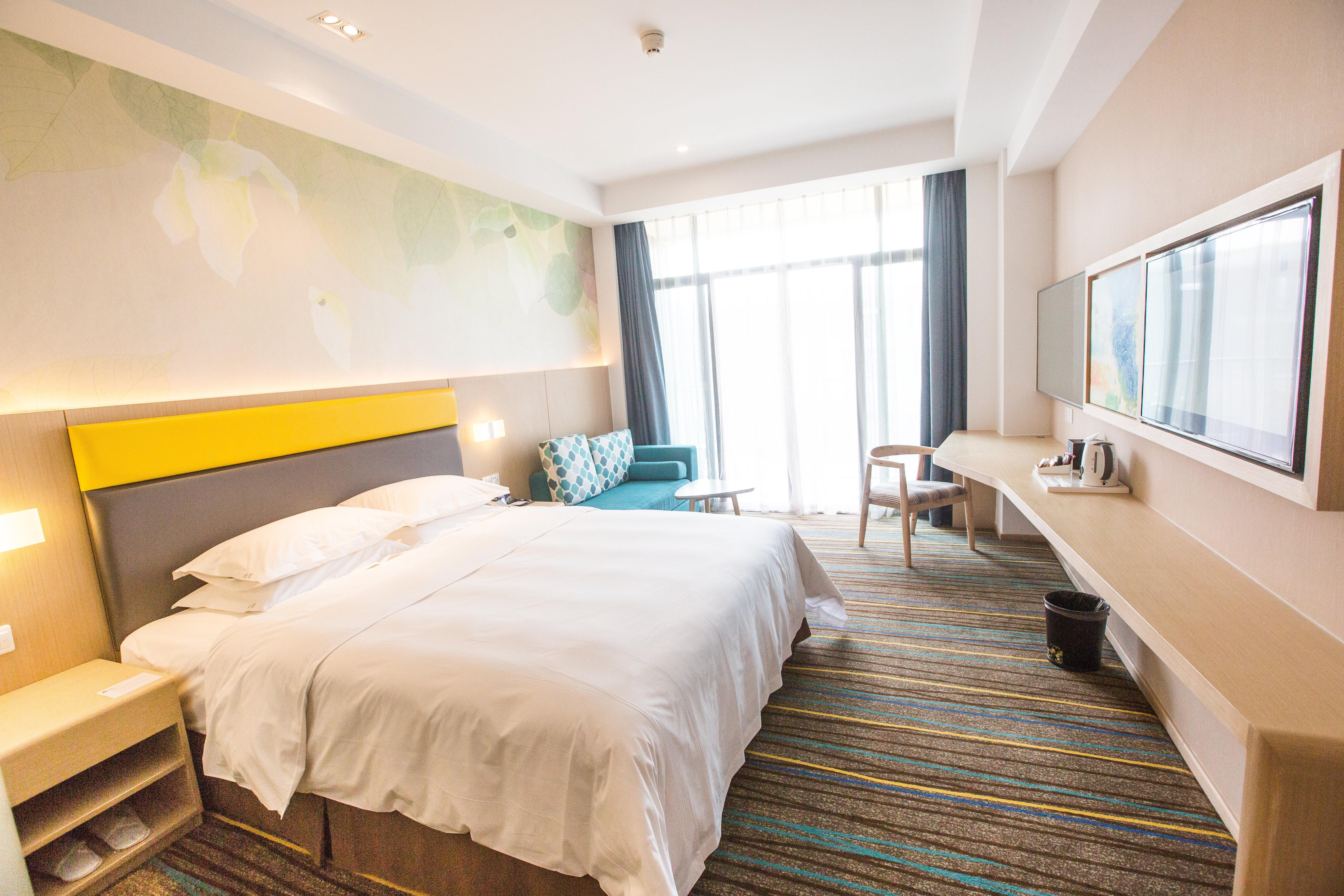 Holiday Inn Express Emei Mountain By Ihg Emeishan Εξωτερικό φωτογραφία