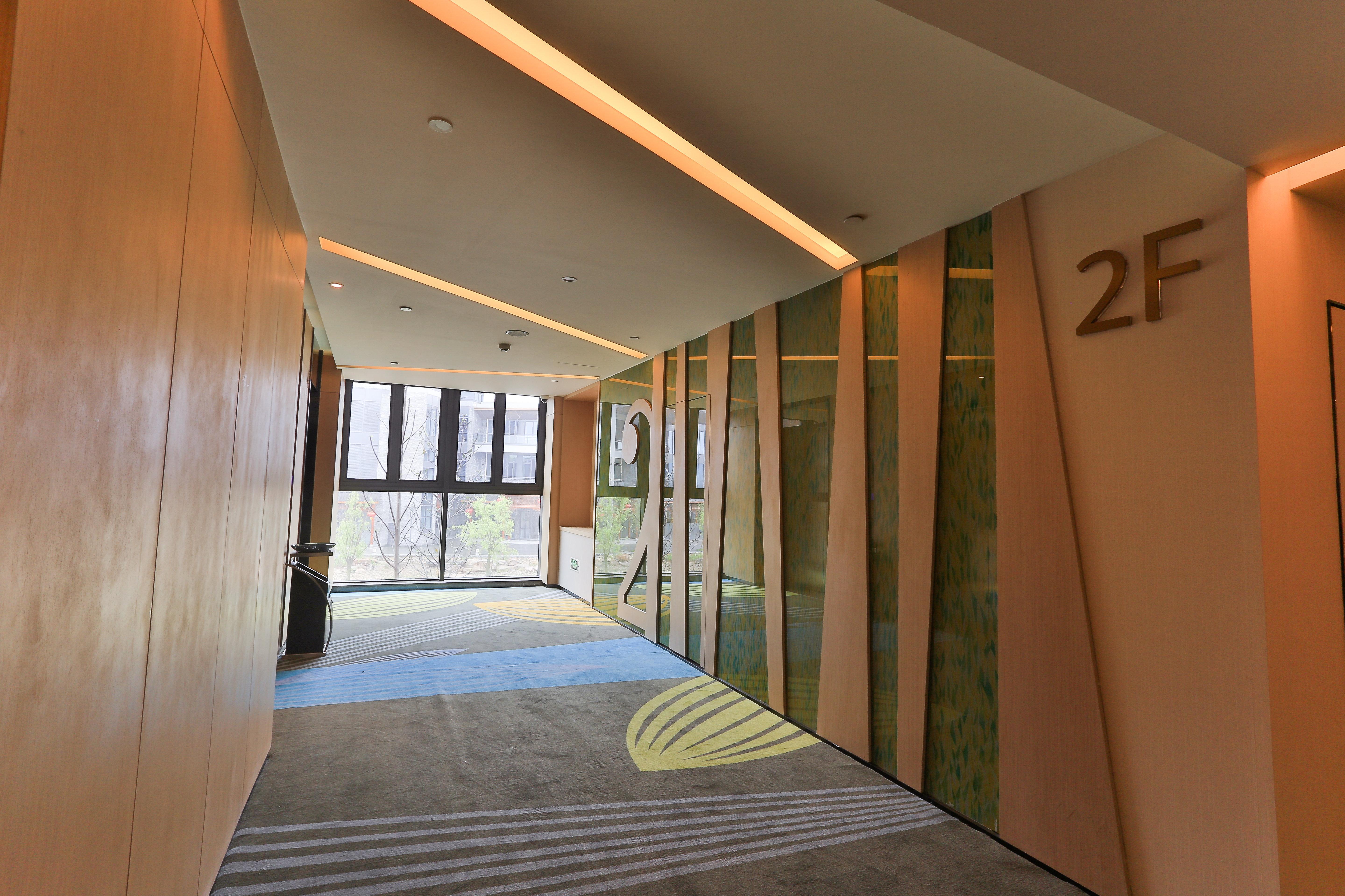 Holiday Inn Express Emei Mountain By Ihg Emeishan Εξωτερικό φωτογραφία