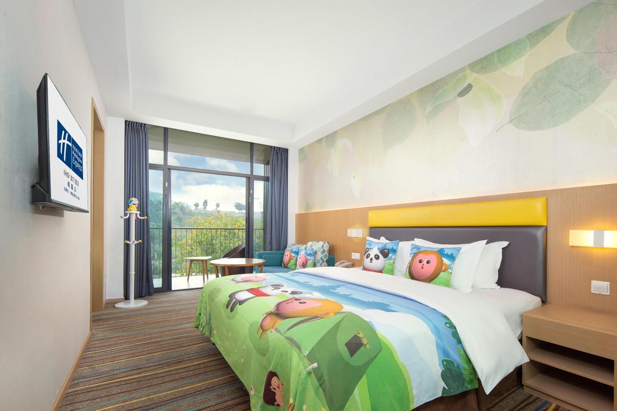 Holiday Inn Express Emei Mountain By Ihg Emeishan Εξωτερικό φωτογραφία