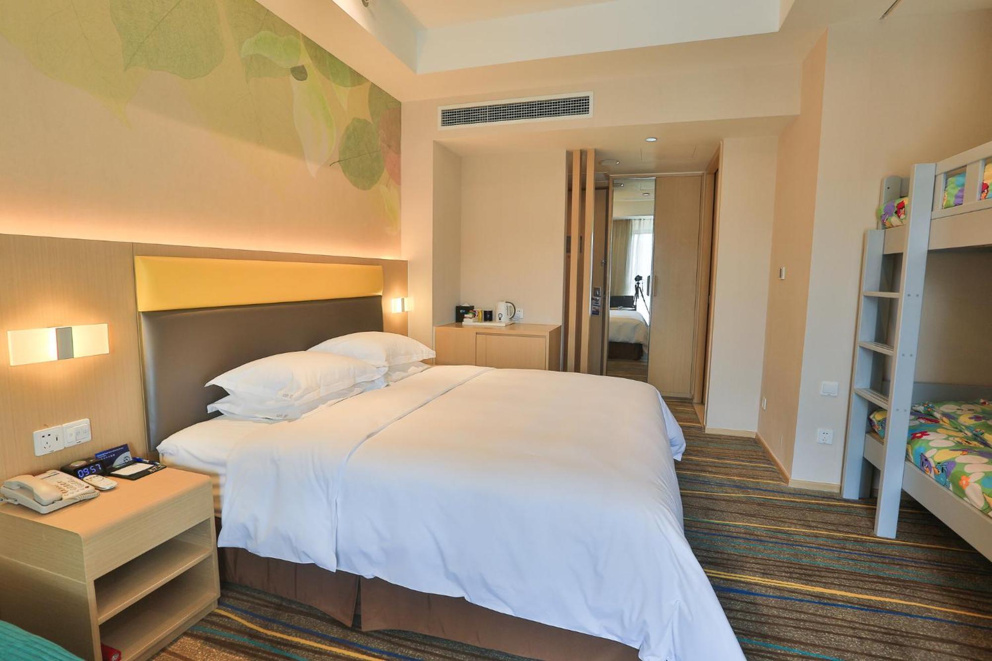 Holiday Inn Express Emei Mountain By Ihg Emeishan Εξωτερικό φωτογραφία